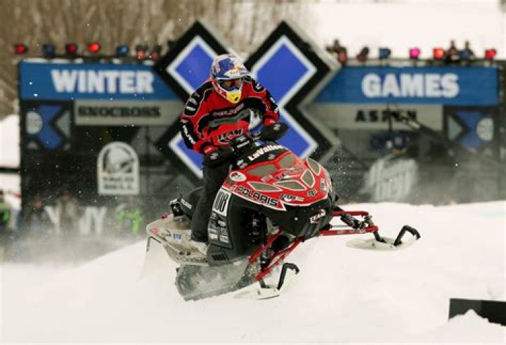 Levi Lavallee Net Worth | Bio, Family, Address, Career