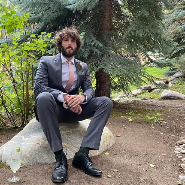 Lil Dicky - Bio, Net Worth, Height