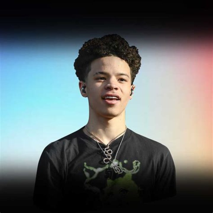 Lil Mosey - Bio, Age, Net Worth, Height, Single, Nationality, Body Measurement, Career