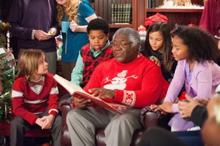 LIL P-NUT SET TO STAR IN ‘SANTA HUNTERS’