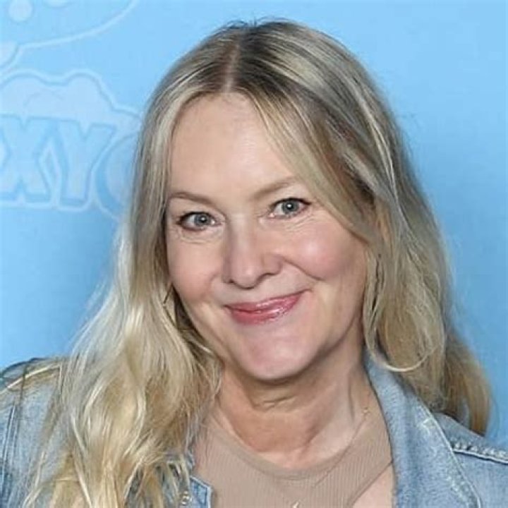 Linda Larkin - Bio, Age, Height, Net Worth, Facts, Nationality