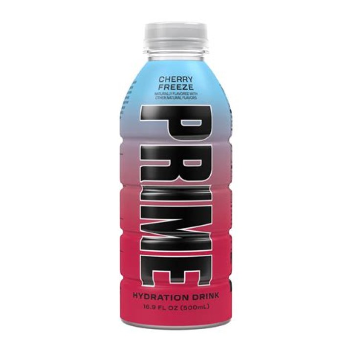 Logan Paul & KSI go undercover at Walmart to sell their new Prime Hydration drink