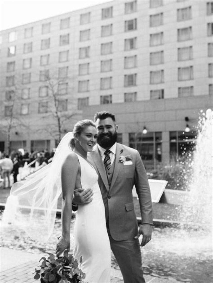 Look At Kylie Mcdevitt And Husband Jason Kelce’s Marriage