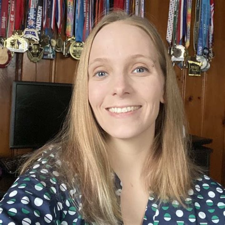 Madelyn Gosselin - Bio, Age, Net Worth, Salary, Height, Single, Nationality