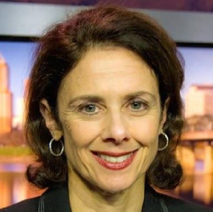 Marilyn Deutsch Bio, Age, Height, Husband, Salary, Net Worth, FOX 12