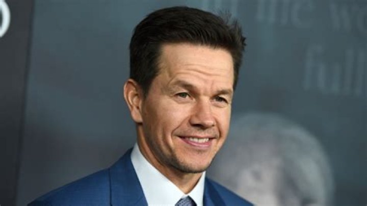 	Mark Wahlberg buying auto dealership in Ohio	