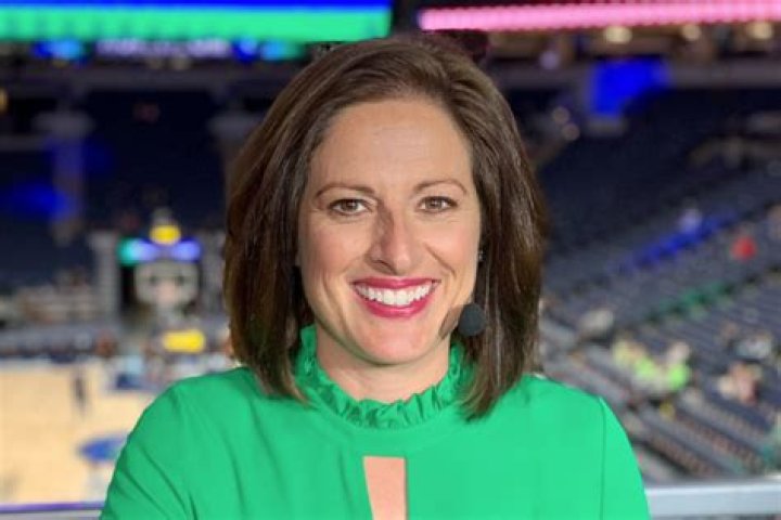 Marney Gellner Bio, Age, Height, Husband, Salary, Net worth, FOX Sports North