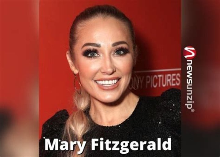 Mary Fitzgerald Bio, Age, Height, Husband, Salary, Net Worth, Selling Sunset