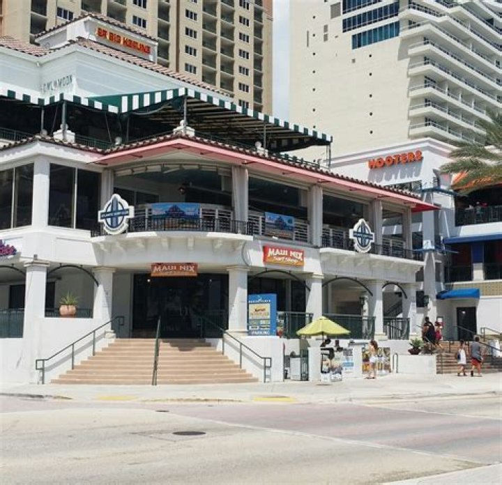	MAX’S BEACH PLACE/FORT LAUDERDALE	
