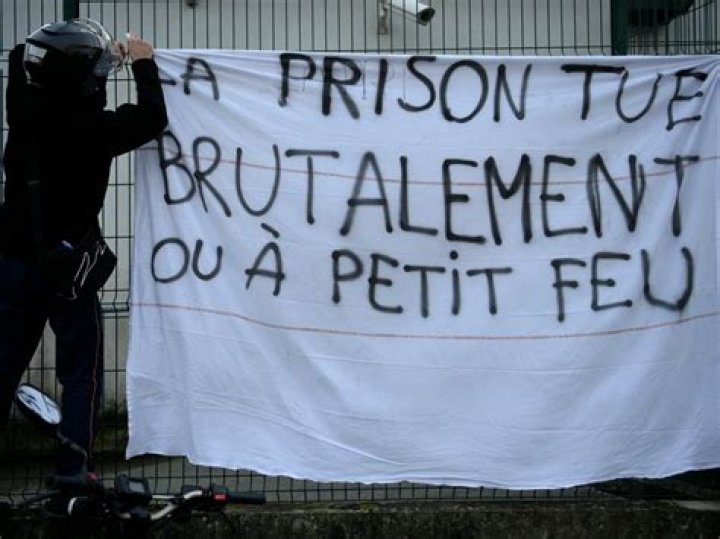 Mehdi Mort En Prison