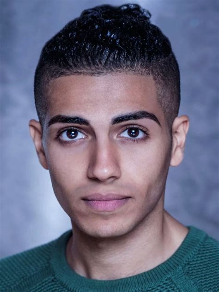 Mena Massoud Biography
