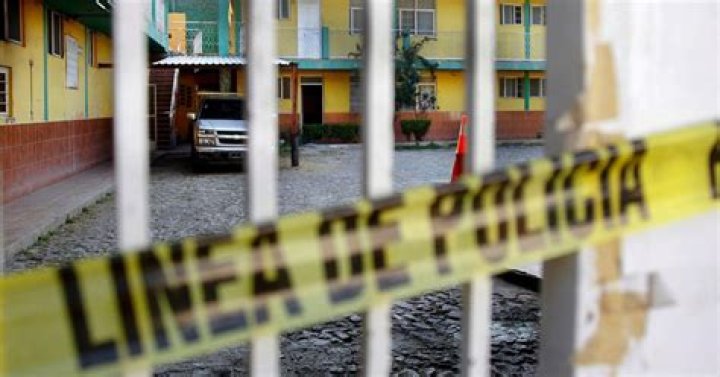 	Mexican singer killed in apparent gangland hit	