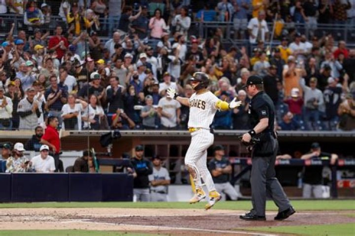 
Miami Marlins |	Ha-Seong Kim’s grand slam leads Padres over Marlins 6-2	