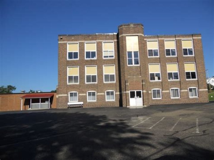 Millersburg Elementary School - Millersburg