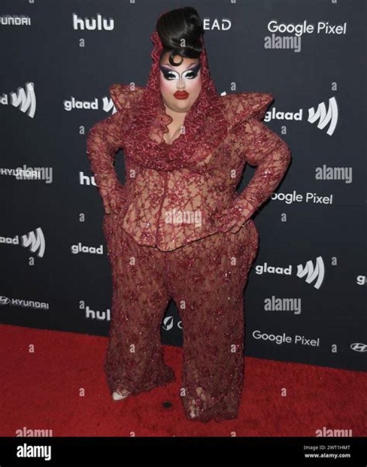 Mistress Isabelle Brooks, (Drag Queen), Bio, Age, Height, Real name, Net Worth, RuPaul’s Drag Race