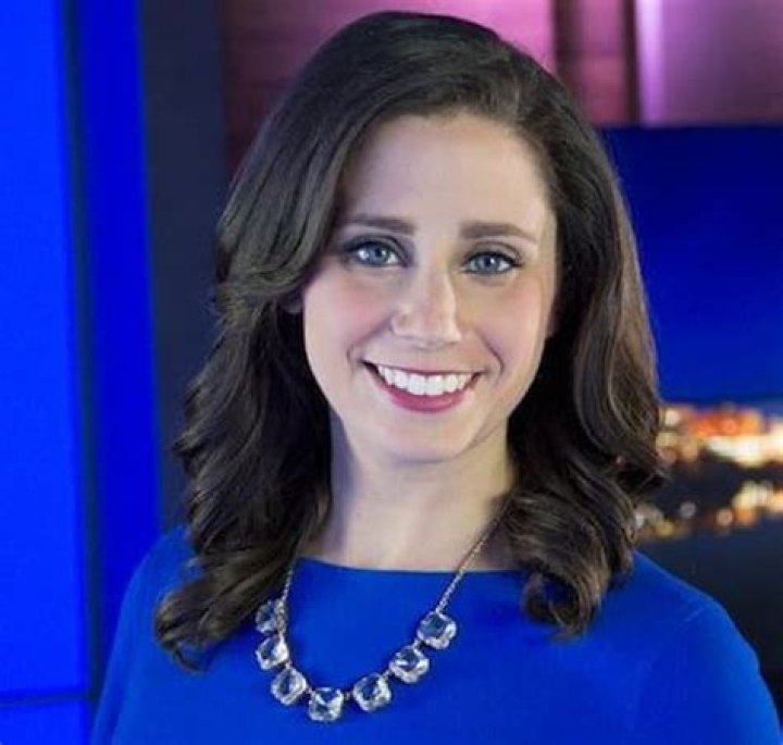 Molly Koweek Bio, Age, Height, Husband, Salary, Net Worth, WHIO-TV