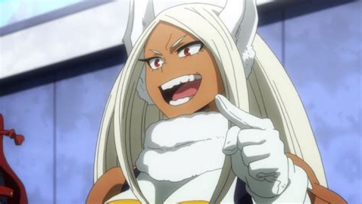 My Hero Academia cosplayer hops into the battle as Rabbit Miruko