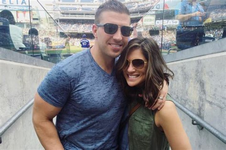 Natalie Pasquarella Bio, Age, Height, Husband, Salary, Net Worth, NBC 4