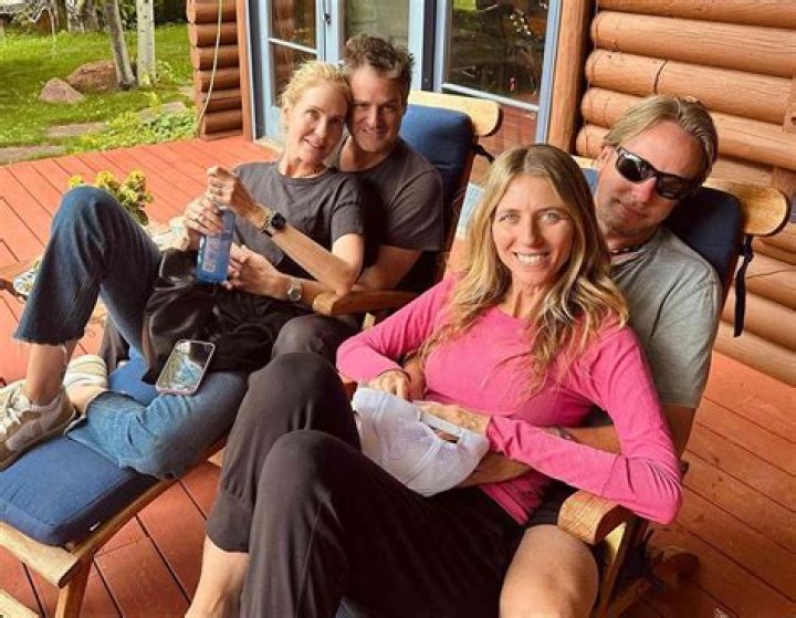 Neil Diamond's Daughters: A Deep Dive Into Their Lives And Impact