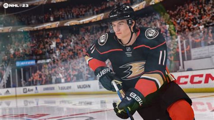 NHL 23 trailer & preview: new gameplay, modes, online cross-play revealed