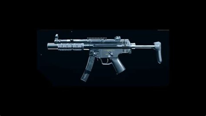 NICKMERCS reveals best MP5 loadout for Warzone Season 5