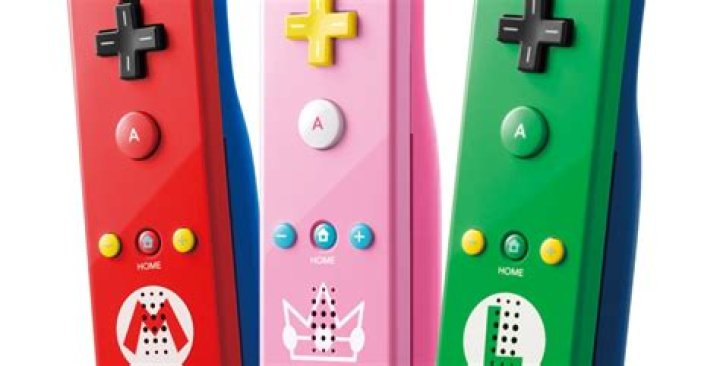 Nintendo releasing Princess Peach-themed Wii Remote this month