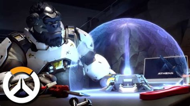 Overwatch match sabotaged by hilarious tiny Winston shield mechanic
