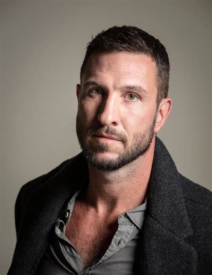 Pablo Schreiber Biography