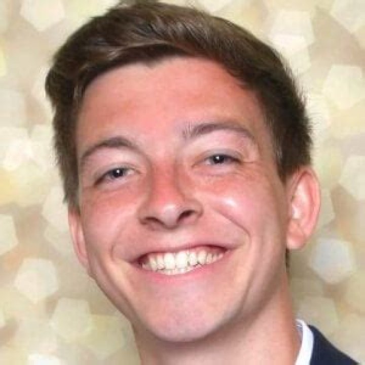 Pack A Puncher - Bio, Age, Net Worth, Single, Nationality, Career, Wiki