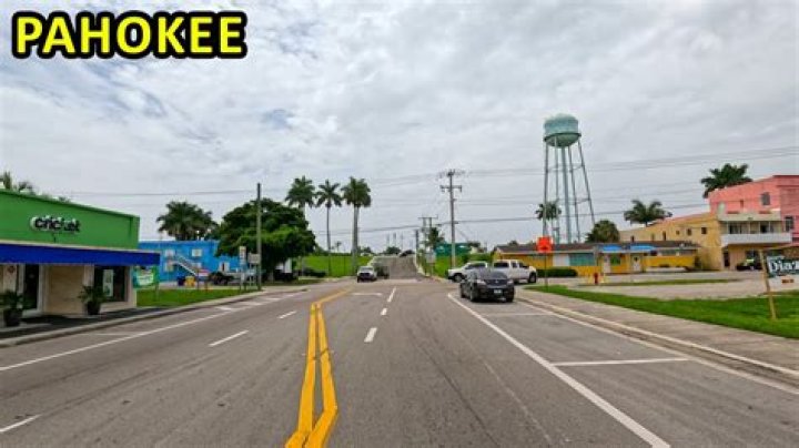 	PAHOKEE LOSES TO ST. JOE	