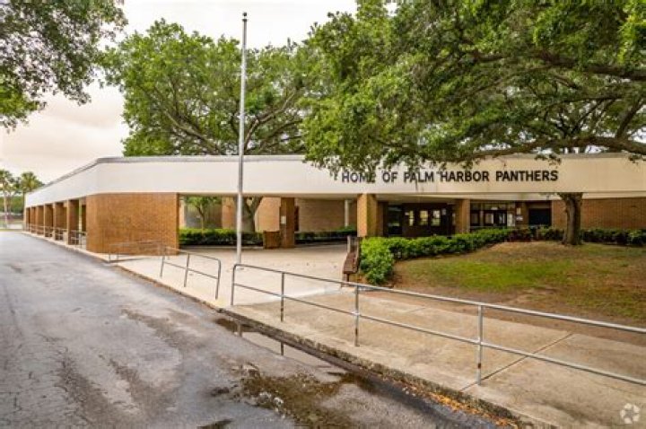 Palm Harbor Middle School - Palm Harbor