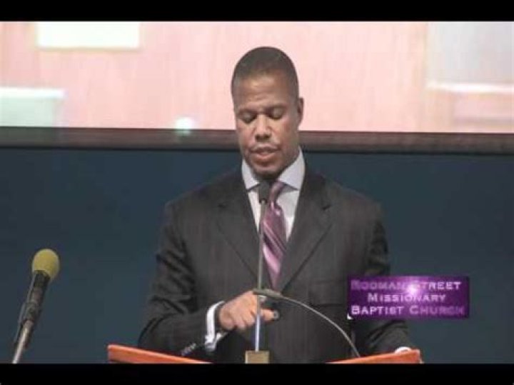 Pastor William Curtis Net Worth – Phone Number, House Address, Wiki