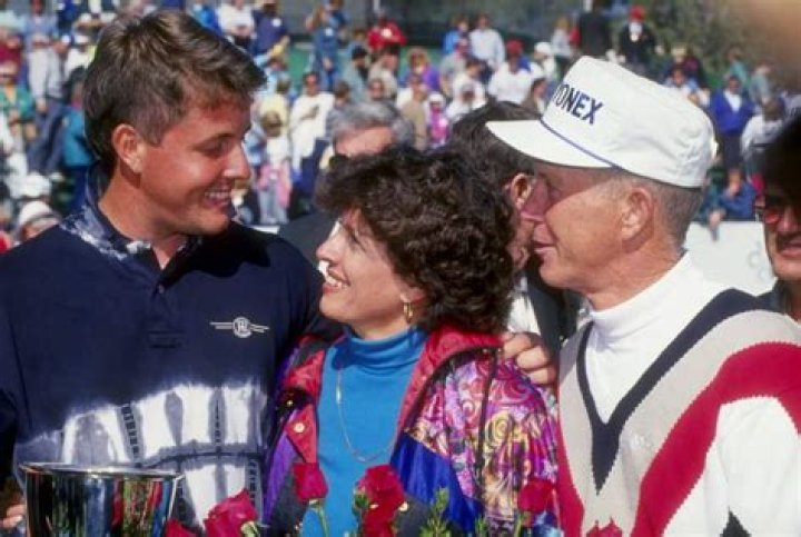 Phil Mickelson Parents: Phil Mickelson Sr., Mary Mickelson