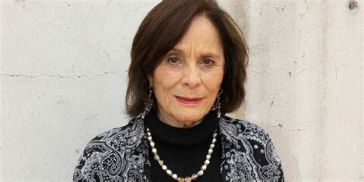 Pilar Pellicer- Bio, Age, Net Worth, Height, Single, Nationality, Career