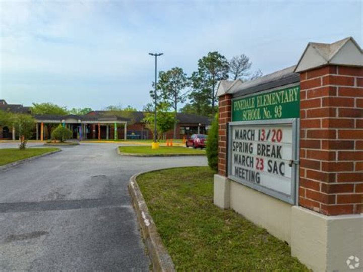 Pinedale Elementary School - Jacksonville
