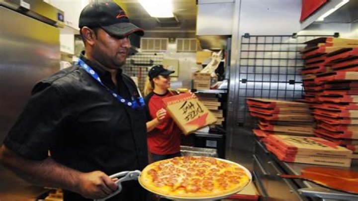 Pizza Hut plans to hire 14,000 delivery drivers this year, including several in region