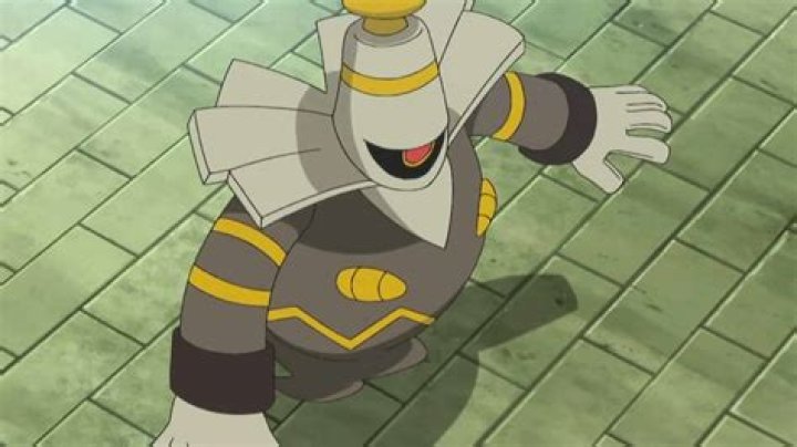 Pokemon Go Dusknoir best moveset & is it any good?