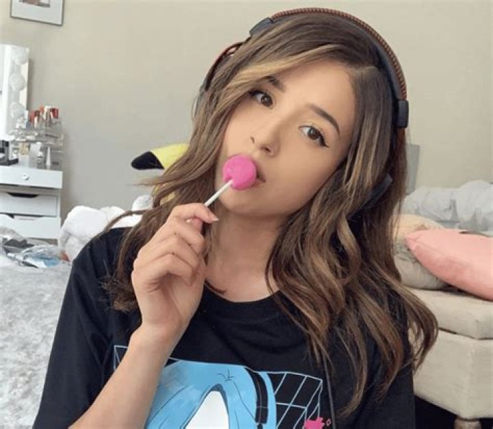 Pokimane reveals the true culprit behind missing underwear mystery