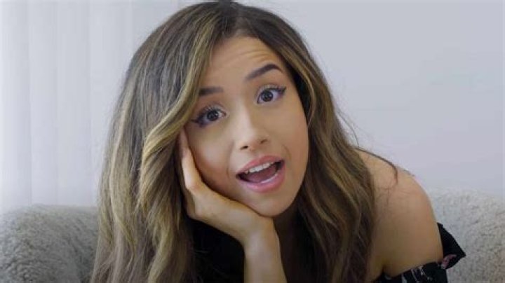 Pokimane stunned by 