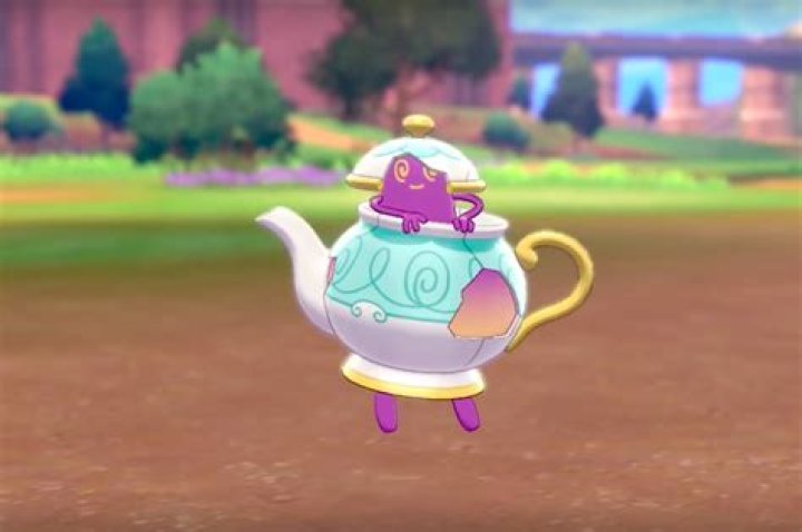 Polteageist Pokémon Sword & Shield: Players Discover Counterfeit Pokémon