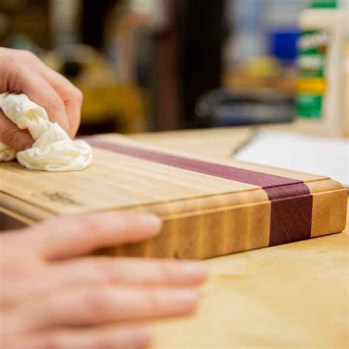 Purple Heart Classic Butcher Block
– Laurel Mercantile