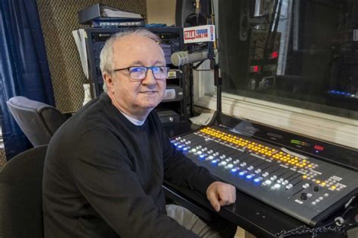 	RADIO STATION OWNER GIVES ARTS CENTER $1.1 MILLION	