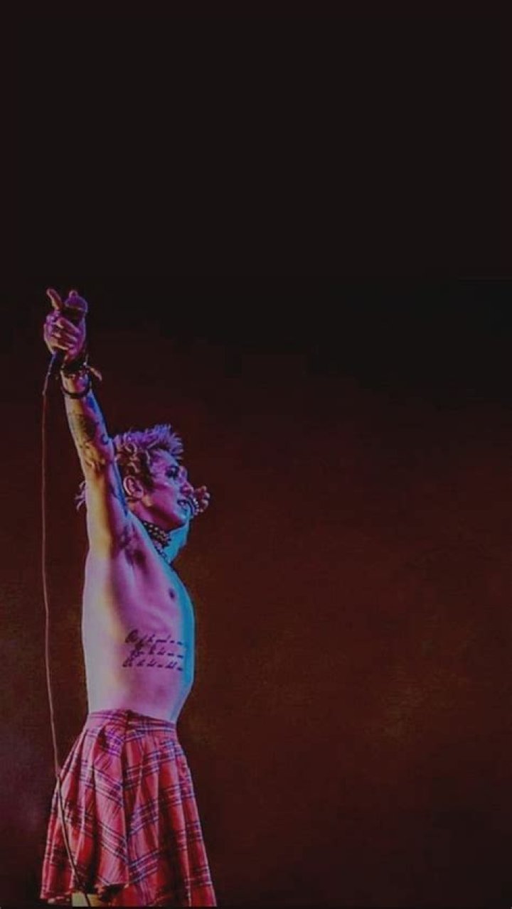 Remington Leith - Age, Net Worth, Height, Bio, Facts, Single