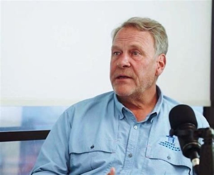Rick Lindsey Net Worth | Bio, Family, Address, Career