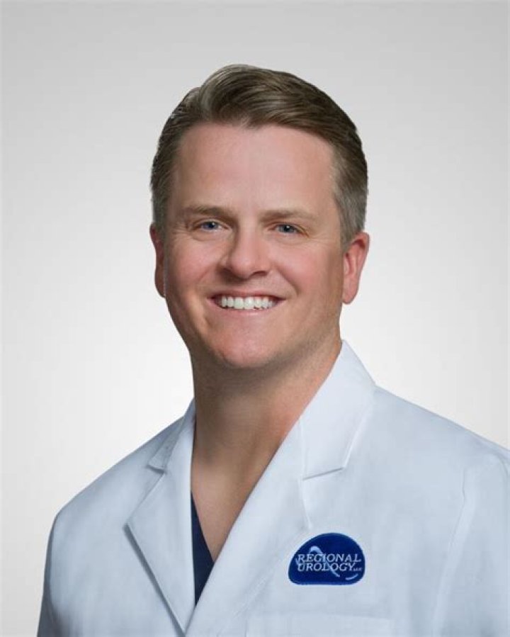 	RUSSELL CARSON, FIRST UROLOGIST IN BROWARD	
