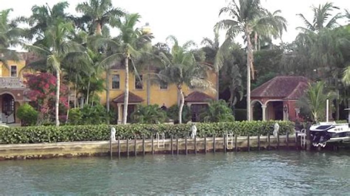 	SALE OF STALLONE HOME COULD BE MIAMI HIGH	