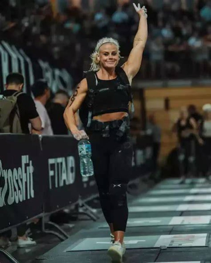 Sara Sigmundsdottir Age, Wiki, Net Worth【 Bio 】Height, Daughter