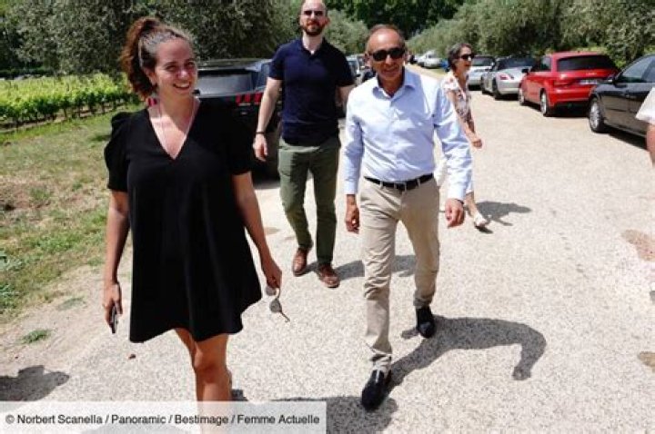 Sarah Knafo Enceinte