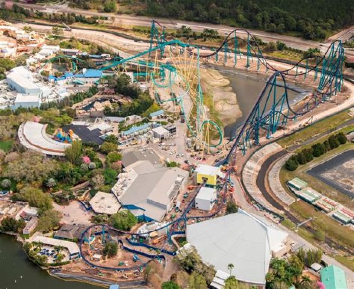 	SeaWorld ships in first track piece of new ‘Mako’ coaster	