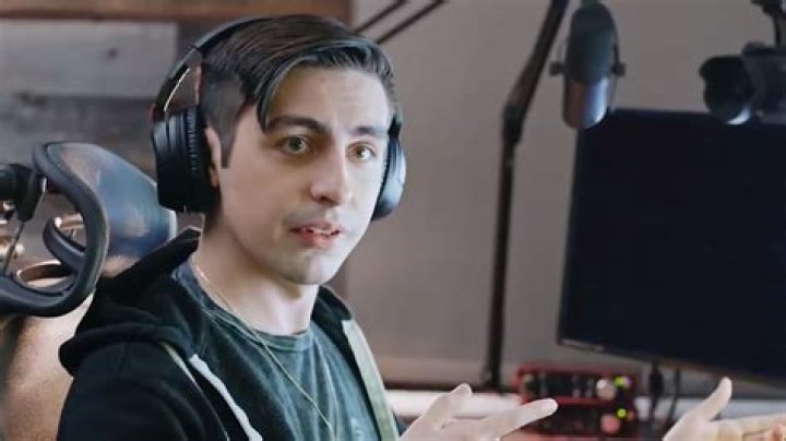 Shroud explains why New World's PvE gameplay is more exciting than PvP